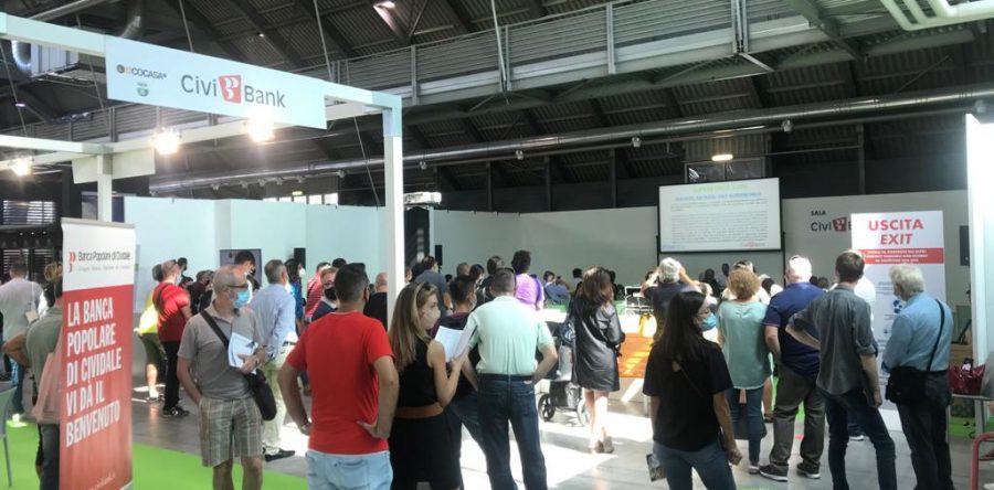 Il successo clamoroso della 10^ edizione di Ecocasa (+72% nel numero dei visitatori registrati) conferma la voglia di incontro e socialità in sicurezza che le fiere possono garantire.